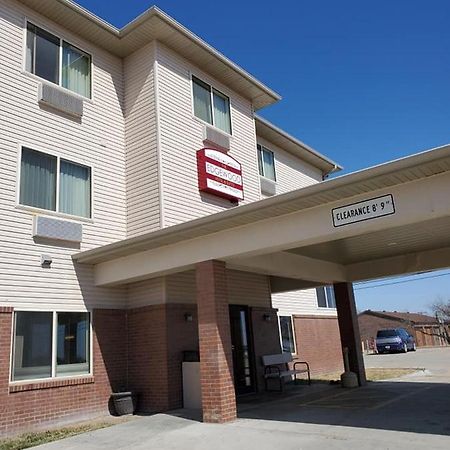 The Edgewood Hotel And Suites Fairbury Luaran gambar