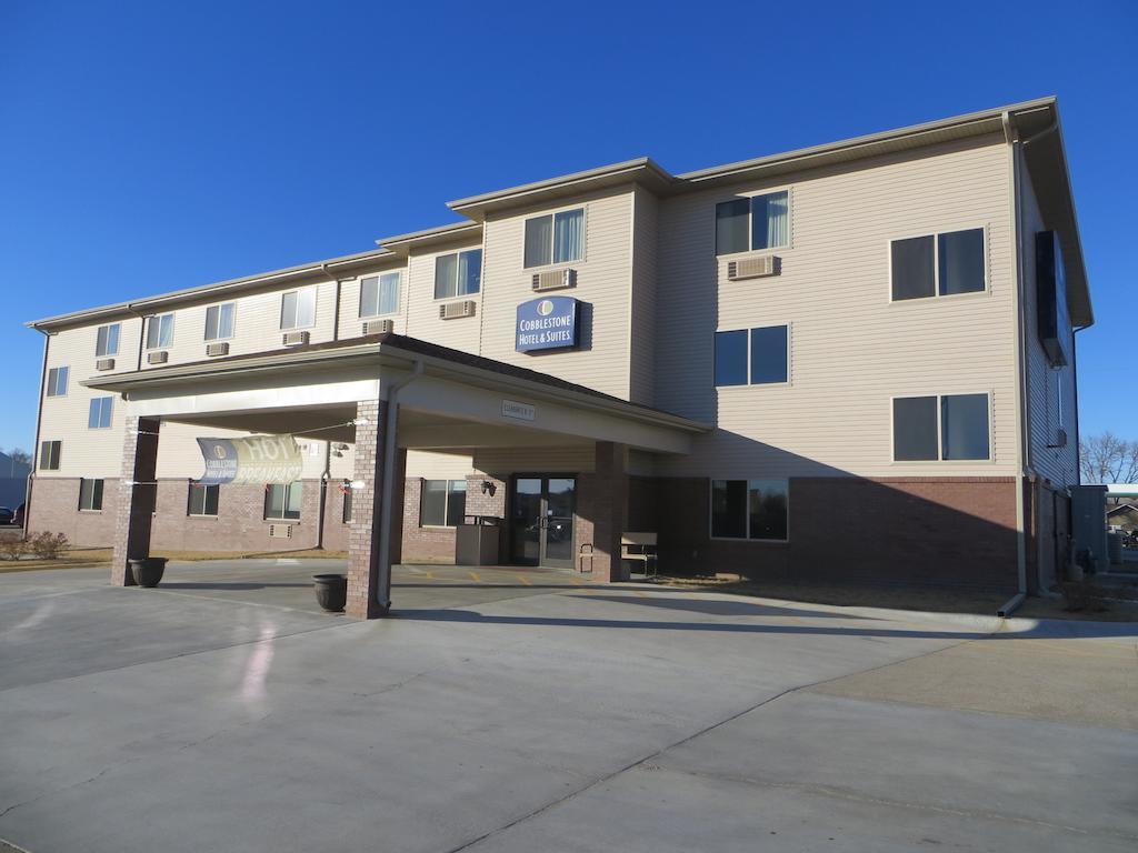 The Edgewood Hotel And Suites Fairbury Luaran gambar
