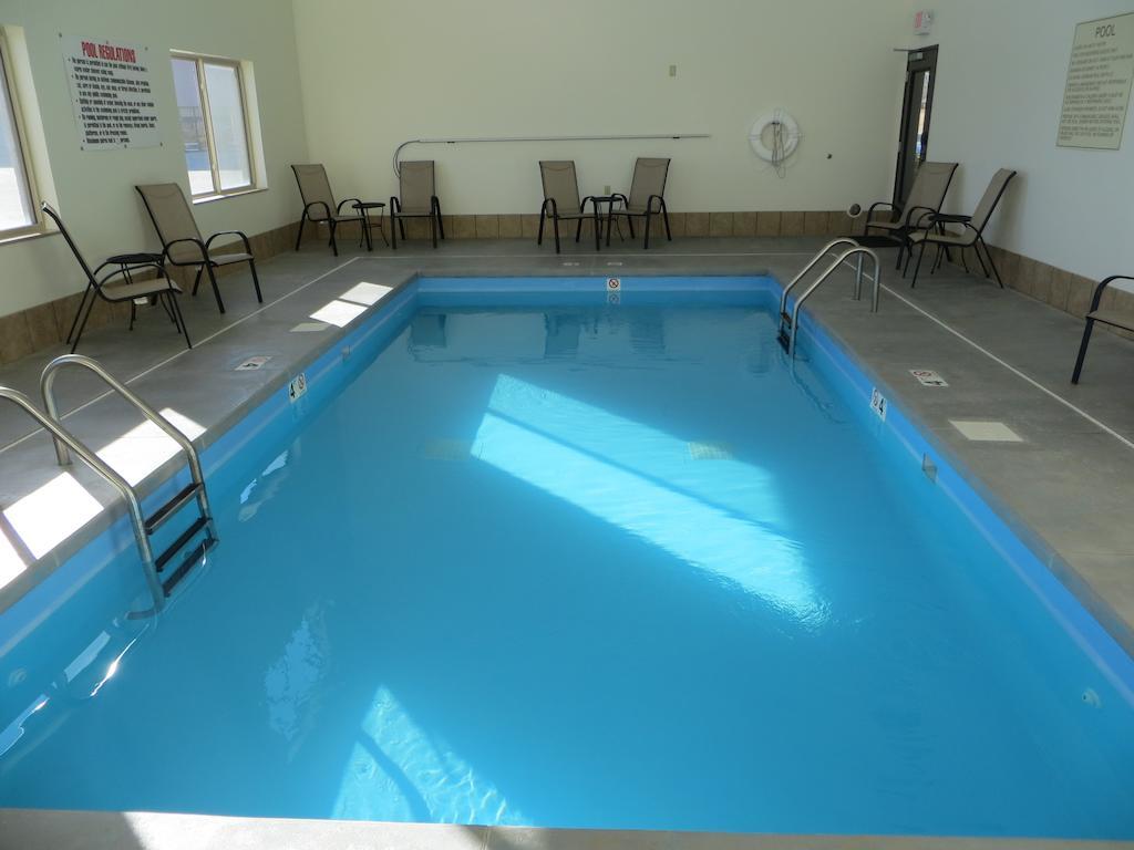 The Edgewood Hotel And Suites Fairbury Luaran gambar