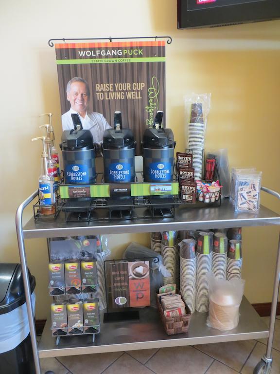 The Edgewood Hotel And Suites Fairbury Luaran gambar