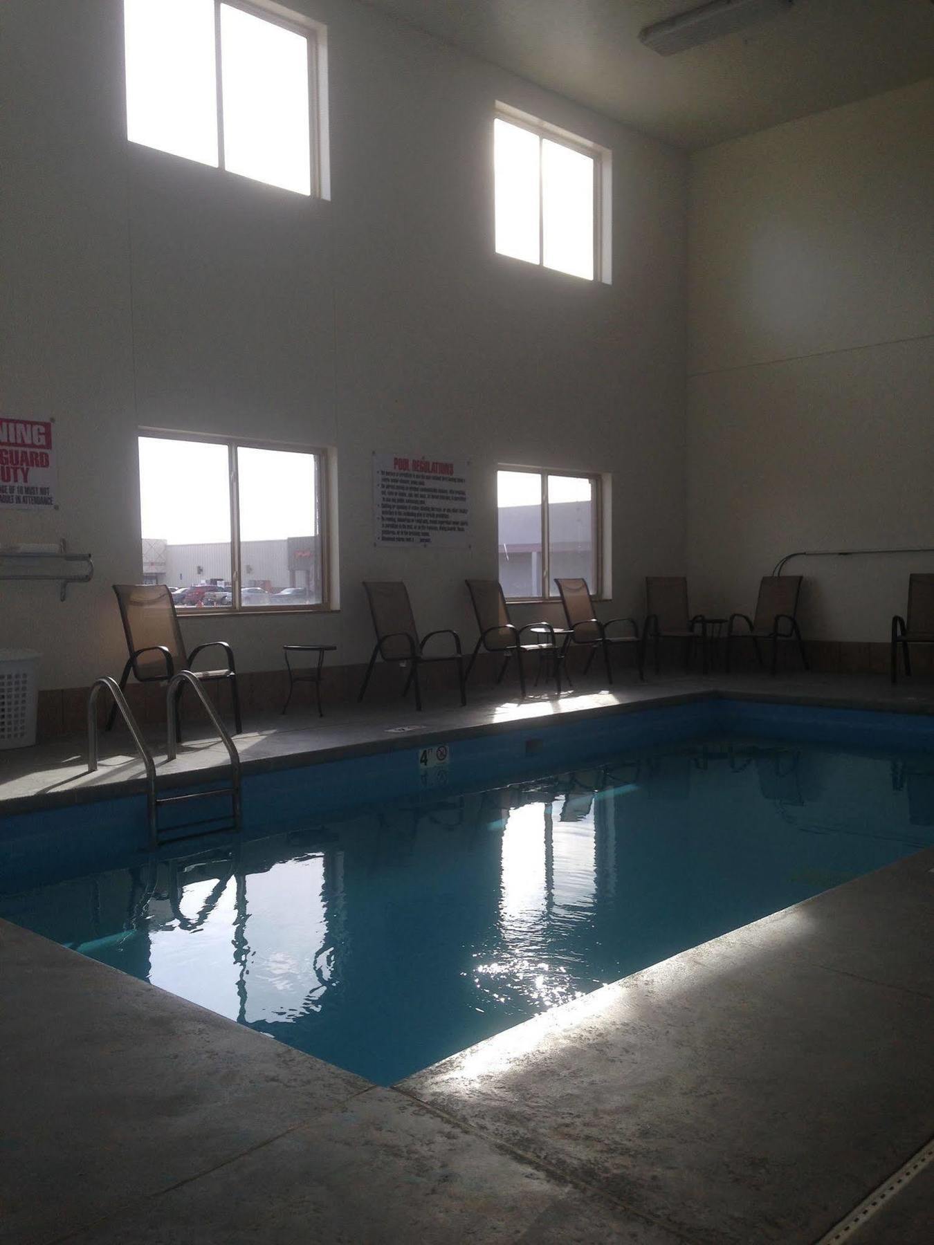 The Edgewood Hotel And Suites Fairbury Luaran gambar